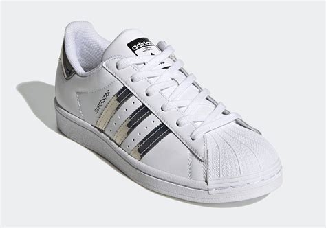 adidas superstar dames zilver wit|Adidas white superstar.